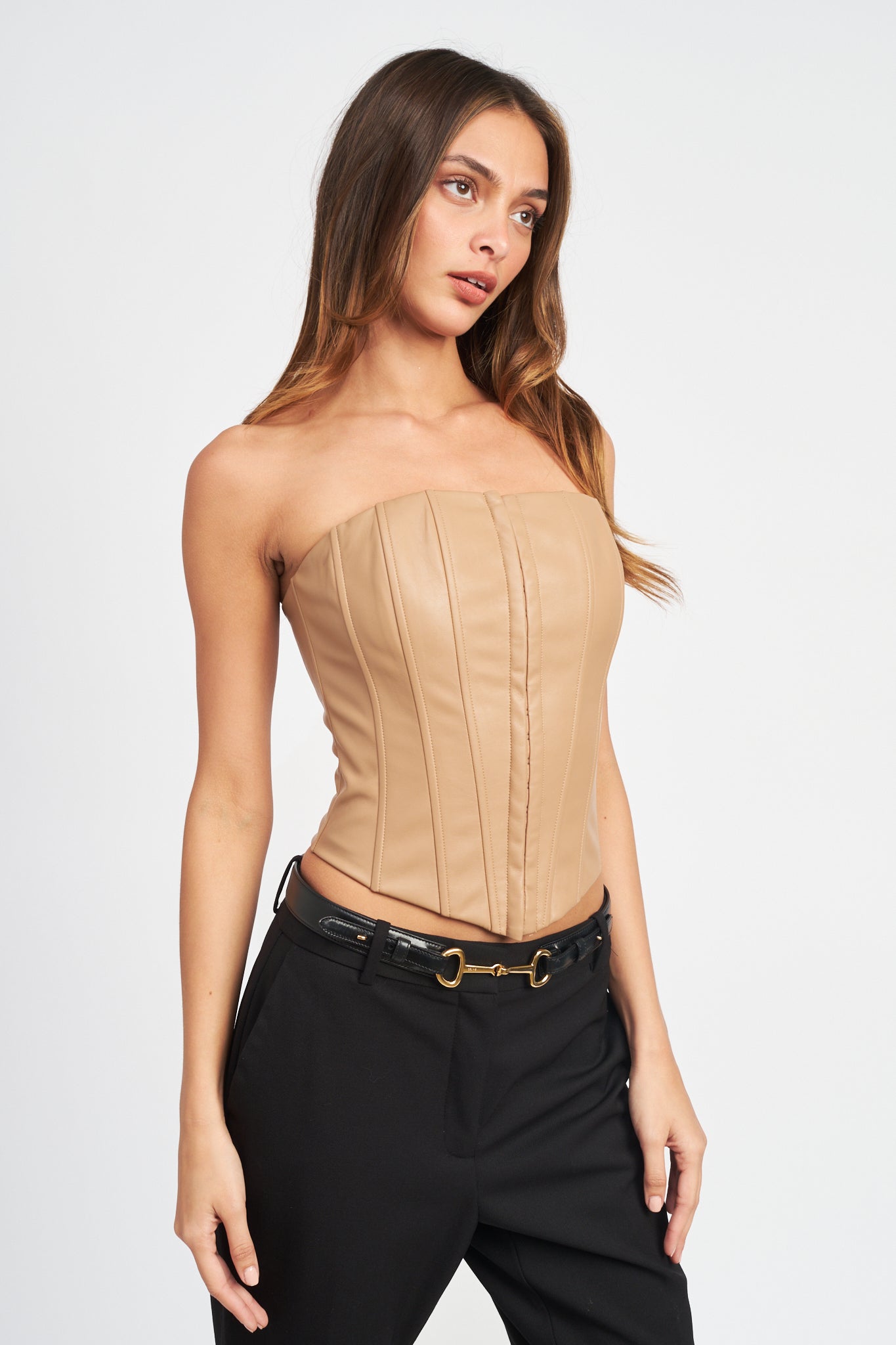 Anya Top
