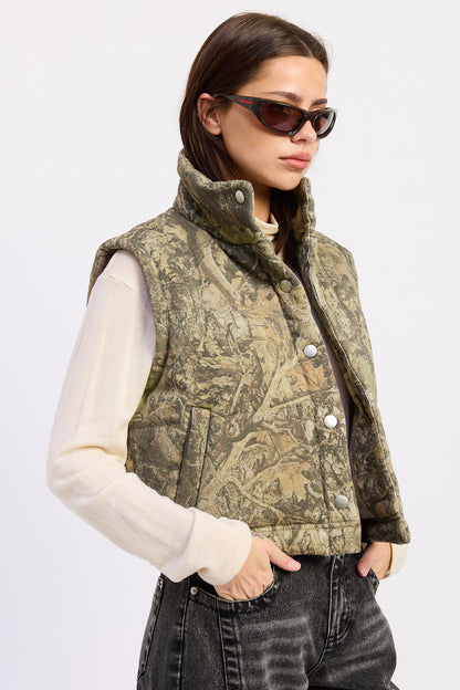 Dinara Vest